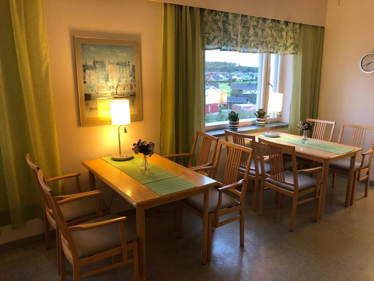 Budget Hotel Easystay Porvoo Esterno foto